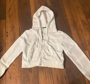 Brandy Melville Cropped Jacket White thumbnail 1