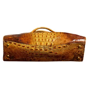 1990s Vintage Brahmin Warm Brown Croc Embossed Leather Shoulder Bag Gold Buckle thumbnail 3
