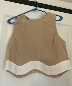 Entro tan and white skirt set thumbnail 3