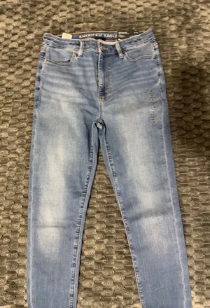 American Eagle Jeans thumbnail 1