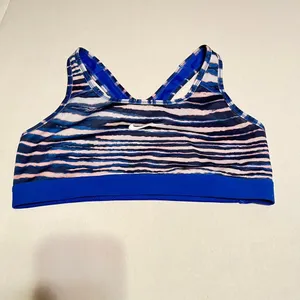 Nike Blue Black Pink White Striped‎ Dri-Fit Sports Bra Size Medium NWOT thumbnail 2