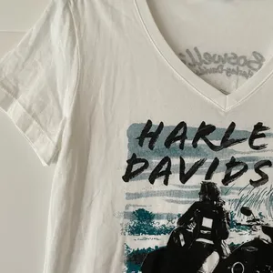 Harley Davidson Woman & Motorcycle Inscribed T-Shirt Nashville, TN Size Med A2 thumbnail 3