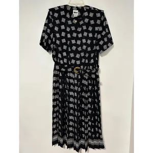 Leslie Fay Vintage Navy Blue Geometric Dot Pleated Midi Dress with Belt Size 14W thumbnail 8