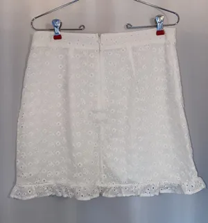 White Eyelet Skirt Size L thumbnail 2