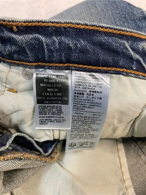 Levi's 501 Relaxed Jeans in Light Blue with Stud Accents thumbnail 11