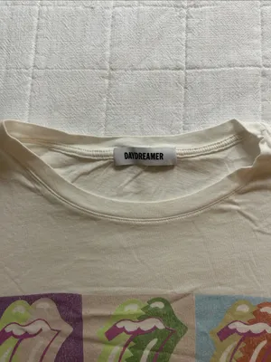 Daydreamer Cream Graphic Tee with Multicolor Pop Lips thumbnail 2