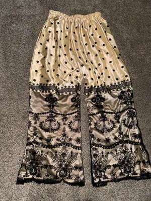 Women's Cream and Black Floral Embroidered Lace Overlay Wide Leg Satin Trousers thumbnail 5