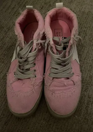 Sneakers thumbnail 6
