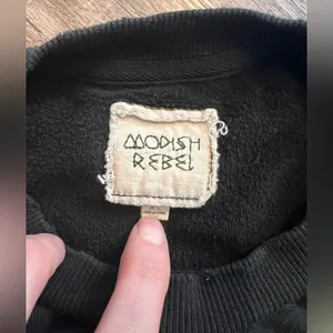 Buckle Moon & Stars Sweatshirt thumbnail 3