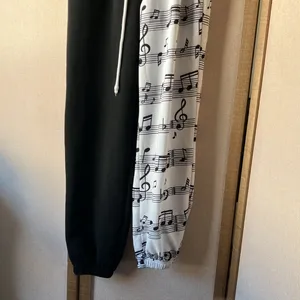FINAL MARKDOWN SHEIN Monochrome Music Note joggers medium thumbnail 3