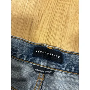 Aeropostale Womens High Rise Baggy Jeans Blue Medium Wash Cotton Size 14 MTMLPK1 thumbnail 4