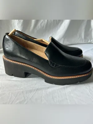 Naturalizer Black Leather Lug Sole Platform Loafers size 6 thumbnail 2