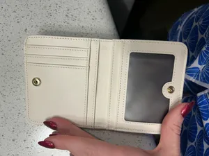 White wallet thumbnail 2