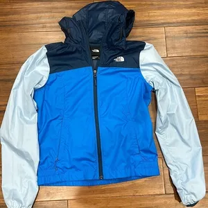 The North Face windbreaker thumbnail 1