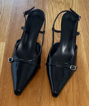 Black Patent Pointed thumbnail 1