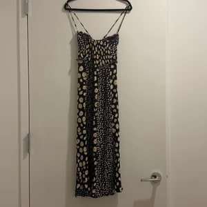Free People - Tigerlilly Mixed Floral Midi Sundress - Small thumbnail 4