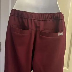 FIGS Burgundy Women’s Pull-On Pockets Elastic Waist Drawstrings MXXSW2004-Medium thumbnail 7