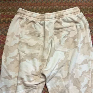THE UPSIDE AUSTRALIA PINK CAMO SWEATPANTS Size M thumbnail 5