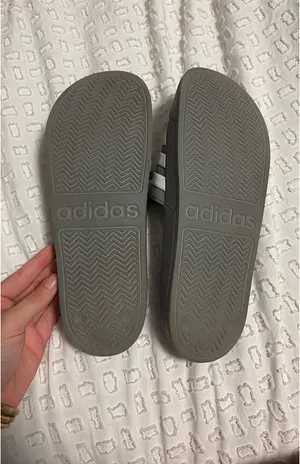 Adidas Shoes thumbnail 2