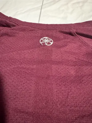 GAIAM Long Sleeve Scoop Neck Top - Plum thumbnail 5