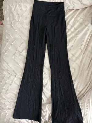 Lululemon Flare Pants Groove thumbnail 1