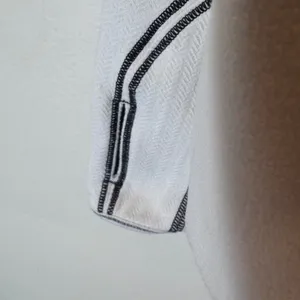 Lululemon Run Bold in the Cold Long-Sleeve Pullover Size 10 in Polar Cream/Black thumbnail 5