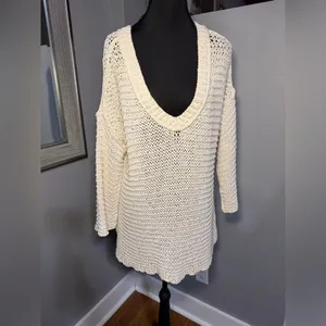 Free People Park Slope Cream V-Neck Cabincore Knit Sweater Medium. thumbnail 3