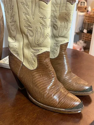 Vintage Zodiac Women’s Brown & Cream Western Cowboy Boots w/ Heel 👢🤠 thumbnail 8