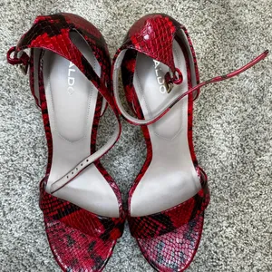 ALDO Red Snakeskin Stiletto Heels | New Without Box | Size 8.5 thumbnail 8