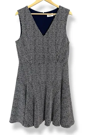 Eliza J. Women Dress 16 Navy Blue White Plaid V-Neck‎ Fit and Flare Sleeveless thumbnail 1