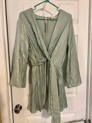 entro Sage Green Satin Mini Dress with Tie Waist thumbnail 2