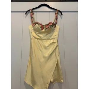 Here Comes The Sun Lemon Floral Mini Dress US XS Australian 6‎ Party thumbnail 2