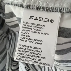 Urban Outfitters Alice Ritter & Size M Anais Drop Waist Stripe Mini Dress‎ White/Black thumbnail 9