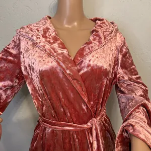 Betsey Johnson dark Pink Velvet Robe with Ruffled Collar thumbnail 2
