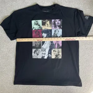 Taylor Swift The Eras Tour Official Tour Merch T-Shirt Black 100% Cotton Size L thumbnail 11