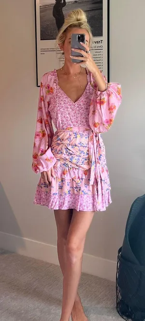 Dress thumbnail 2