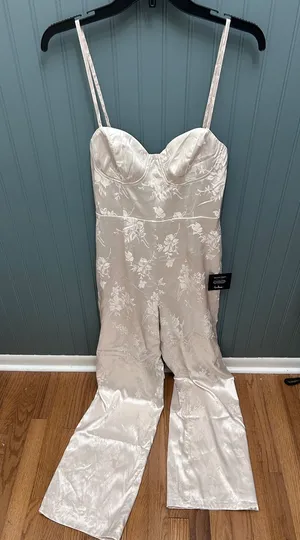 Lulus Satin Floral Wide Leg Jumpsuit Formal Evening Party size‎ small thumbnail 1