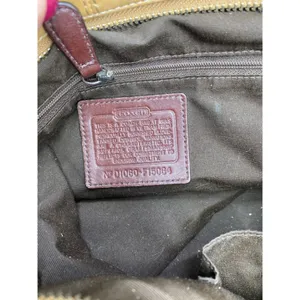 COACH Medium/ Large Leather Tan Shoulder Bag thumbnail 13