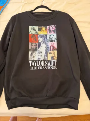 Taylor Swift Crewneck thumbnail 3