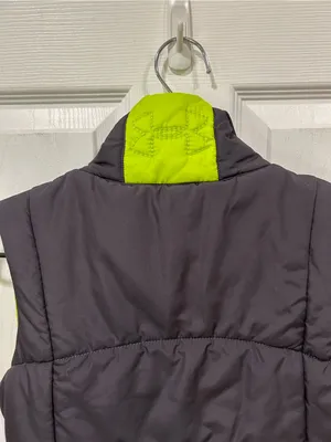 Under Armour Black & Neon Green Quilted Vest thumbnail 5