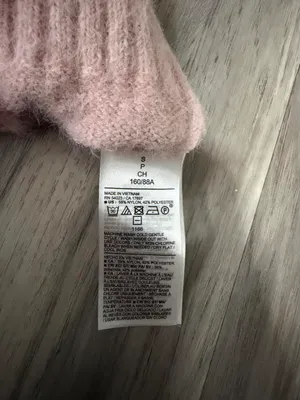 NWT Old Navy Sweater thumbnail 5