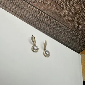 Nadri Crystal Clear Gold Tone Dangle Drop Pierced Earrings thumbnail 4