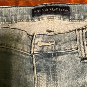 Rock & Republic Kasandra Embellished Light-Wash Flare Jeans Sz. 12 thumbnail 2