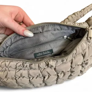 NWOT Wild Fable Taupe Puffer Quilted Crossbody Softside Woven Hand Bag Purse thumbnail 4