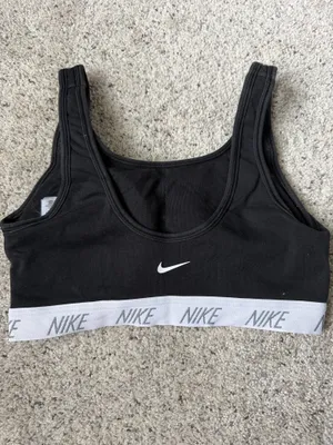 Nike Pro Sports Bra thumbnail 4