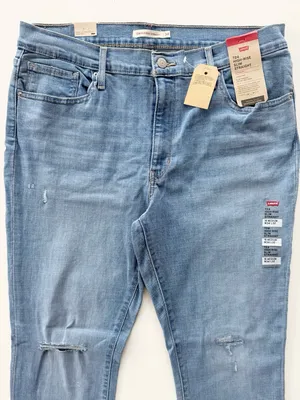 NWT Levi’s 724 HIGH RISE SLIM STRAIGHT WOMEN'S JEANS size 18 thumbnail 3