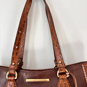 Brahmin Brown‎ Crocodile Print Leather Handbag Classic Purse 10"H x 15"W thumbnail 4