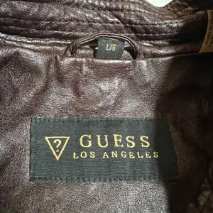GUESS Faux Leather Moto Jacket Size Large Classic Casual Minimalist Rocker Y2K thumbnail 4