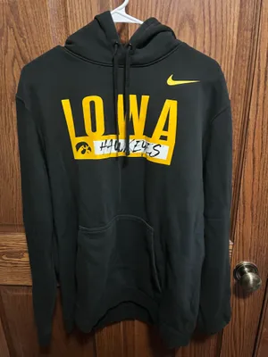 Nike Iowa Hawkeyes sweatshirt thumbnail 1