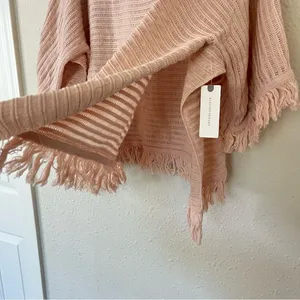 Anthropologie Akemi & Kin Frenchie Fringed Poncho Sweater Pink NEW Size Medium thumbnail 8